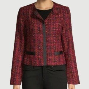 Karl Lagerfeld Tweed Cropped Jacket In Dragonfruit